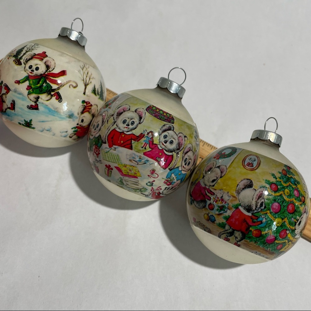 Vintage Corning Glass Ball Ornaments Mice Christmas 1960’s